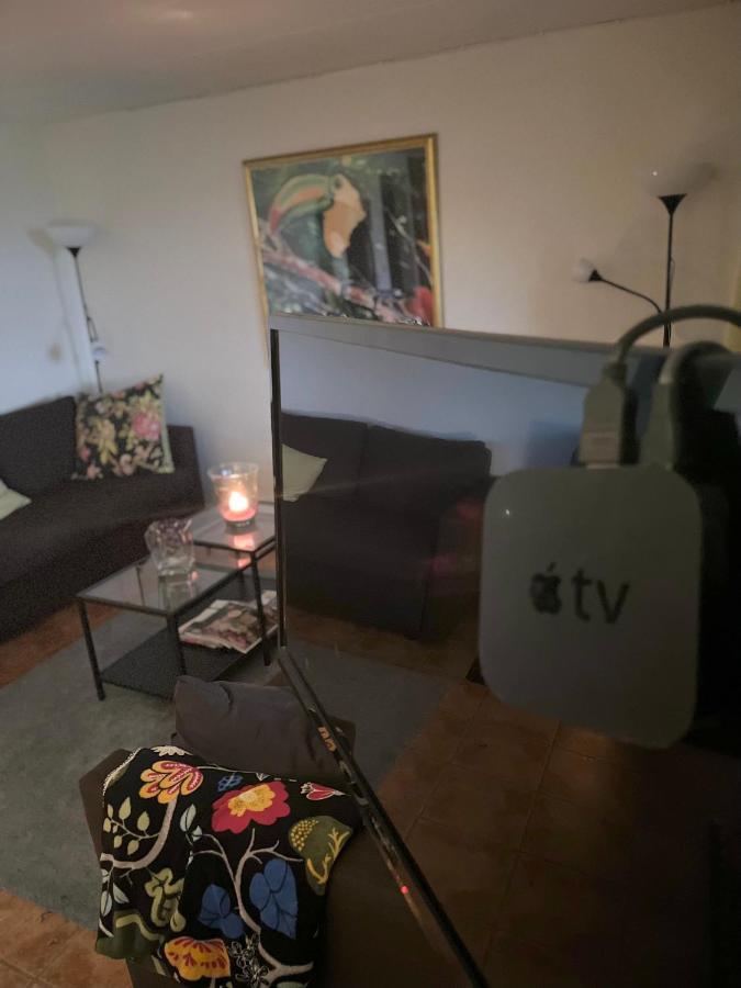 3-Rumslaegenhet I Villa Med Havsutsikt I Bastad Hindbaersvaegen 22 Eksteriør bilde