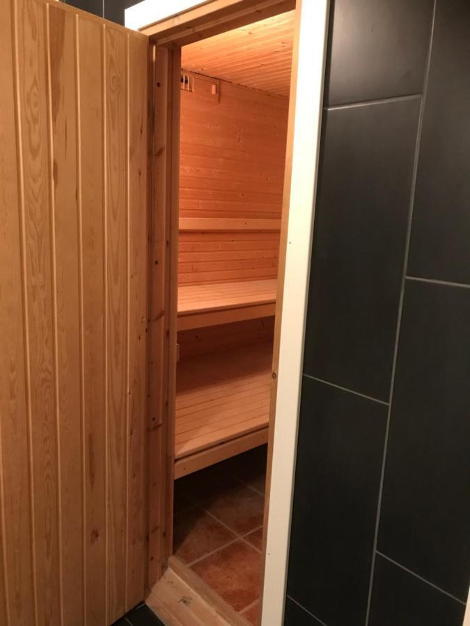 3-Rumslaegenhet I Villa Med Havsutsikt I Bastad Hindbaersvaegen 22 Eksteriør bilde
